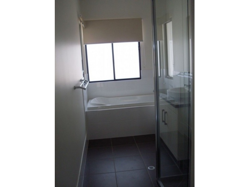 5 Tuckers Creek Drive, Nambour QLD 4560