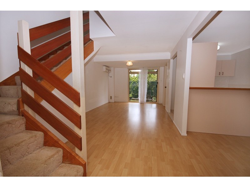 2/18 Solandra St, Nambour QLD 4560