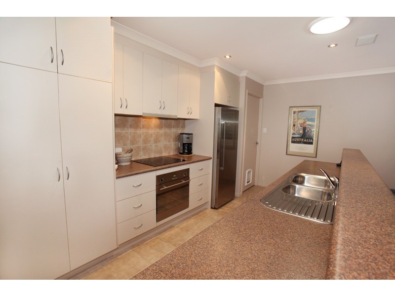 6 Red Ash Court, Palmwoods QLD 4555