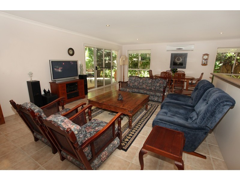 6 Red Ash Court, Palmwoods QLD 4555