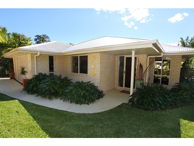 6 Red Ash Court, Palmwoods QLD 4555