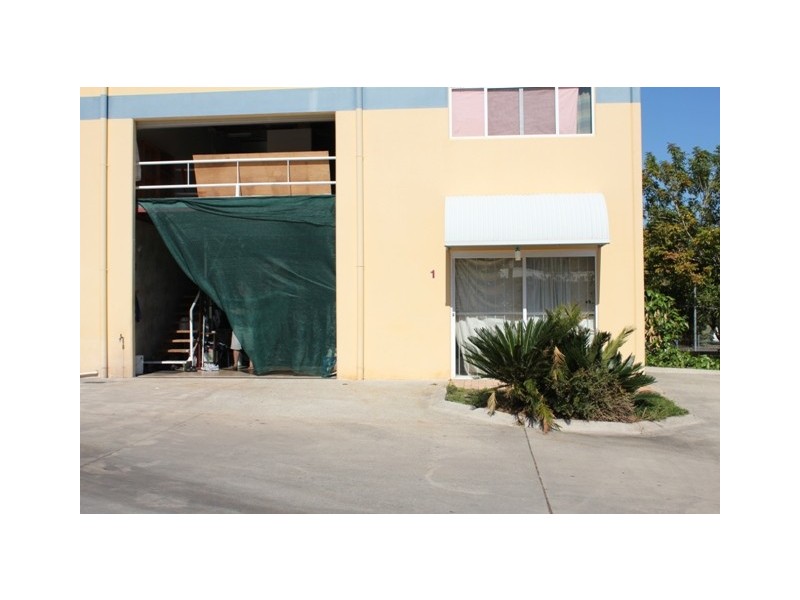 1/16 Tectonic Cres, Kunda Park QLD 4556
