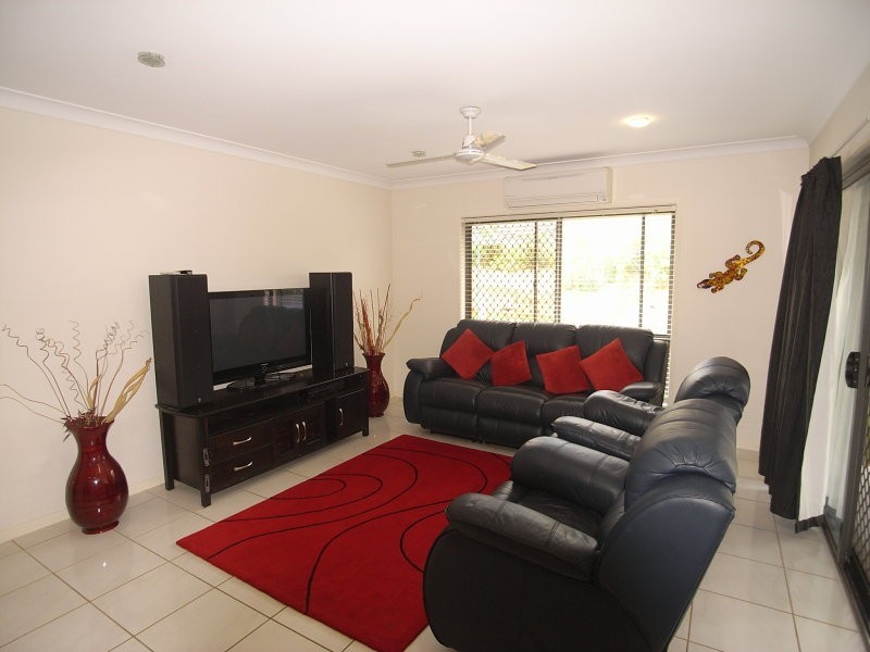50 Petigrain Avenue, Palmwoods QLD 4555