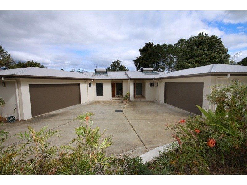 2/21 Hospital Rd, Nambour QLD 4560