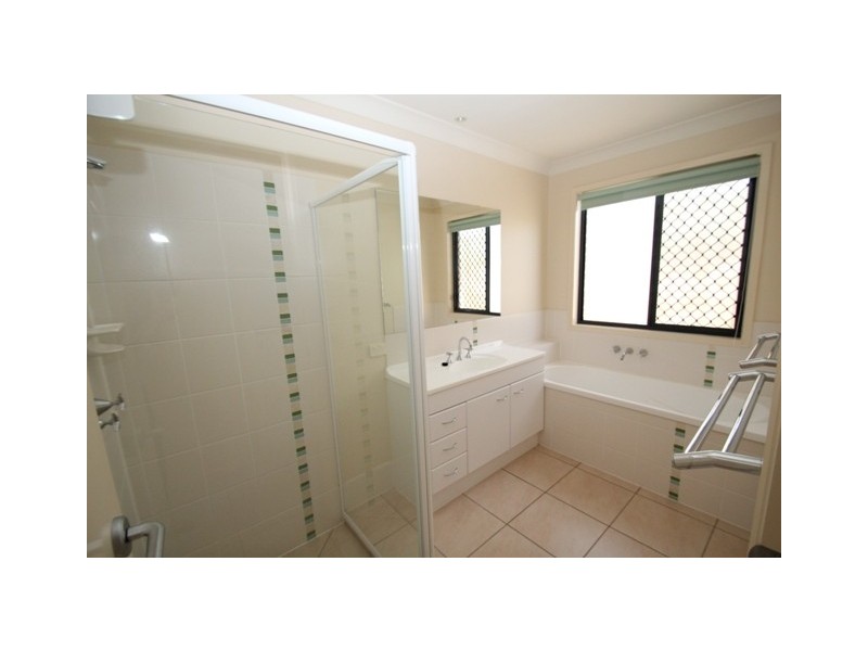 13 Rangeleigh Ct, Palmwoods QLD 4555