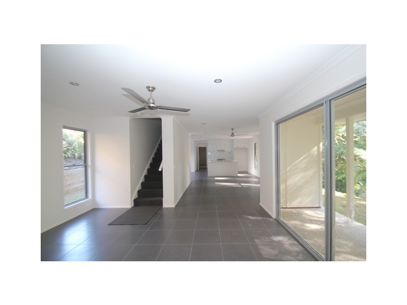 17 Lindsay Circuit, Nambour QLD 4560