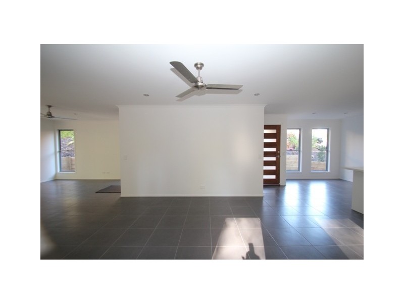 17 Lindsay Circuit, Nambour QLD 4560