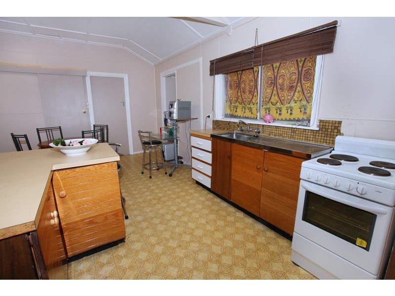 25 Wakefield St, Woombye QLD 4559