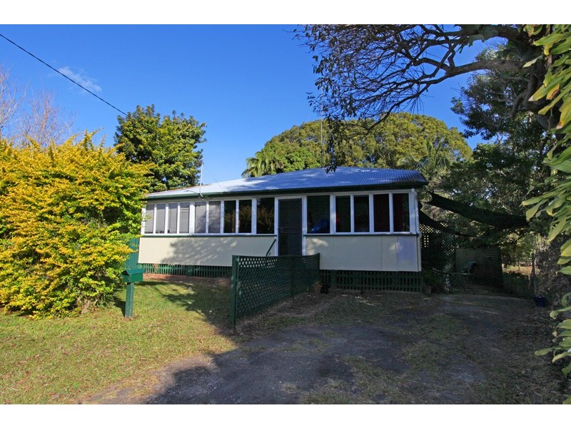 10 Shearer St, Nambour QLD 4560