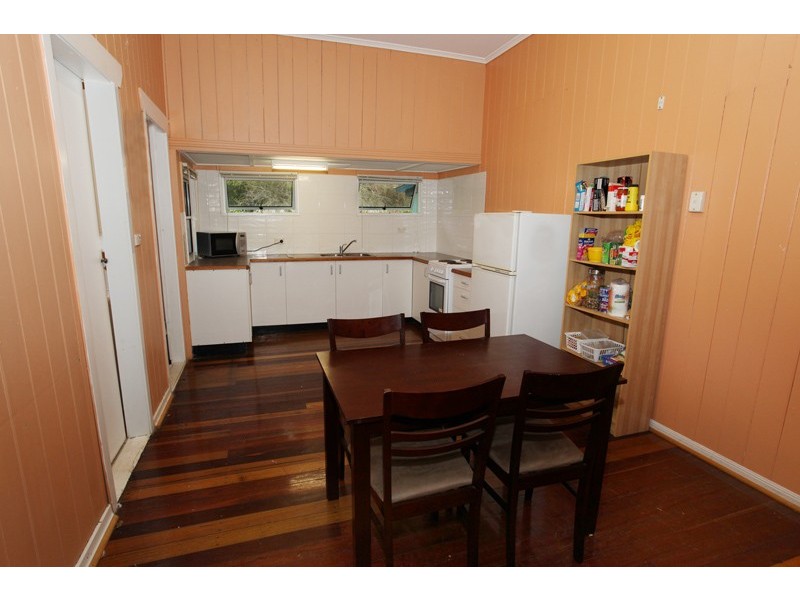 10 Shearer St, Nambour QLD 4560