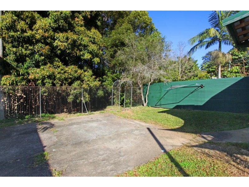 10 Shearer St, Nambour QLD 4560