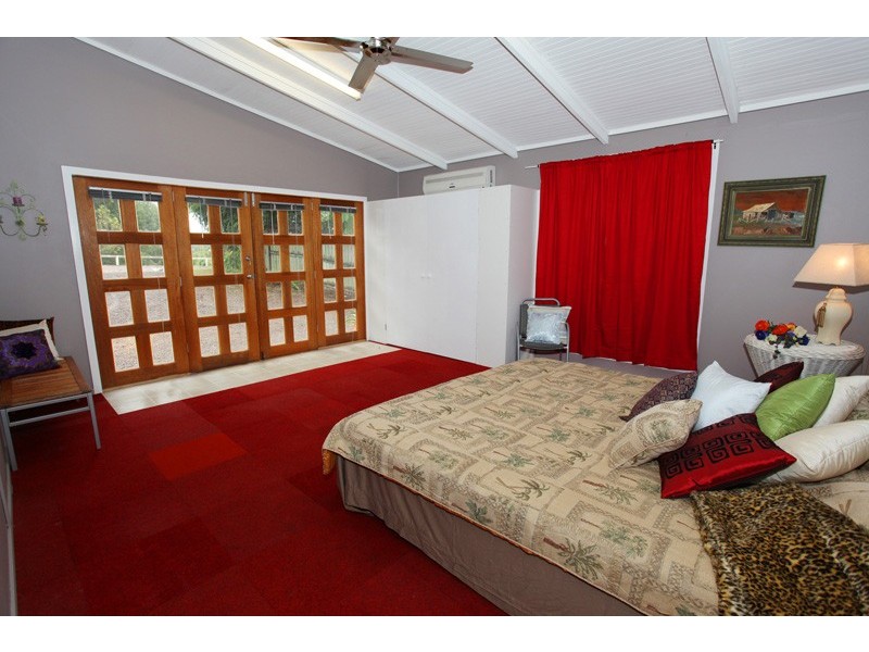 85 Perwillowen Rd, Burnside QLD 4560