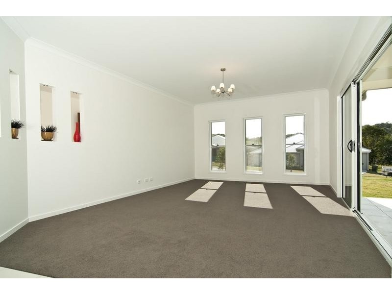 20 Grimes Terrace, Nambour QLD 4560