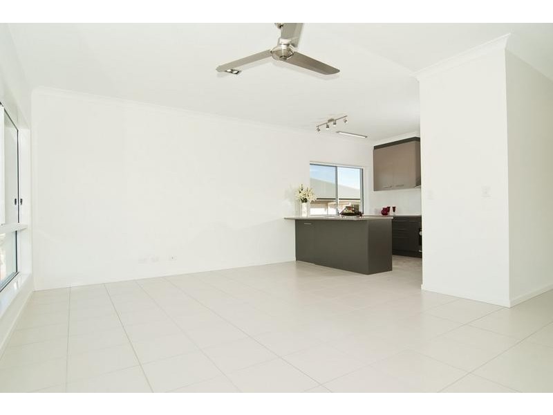 20 Grimes Terrace, Nambour QLD 4560