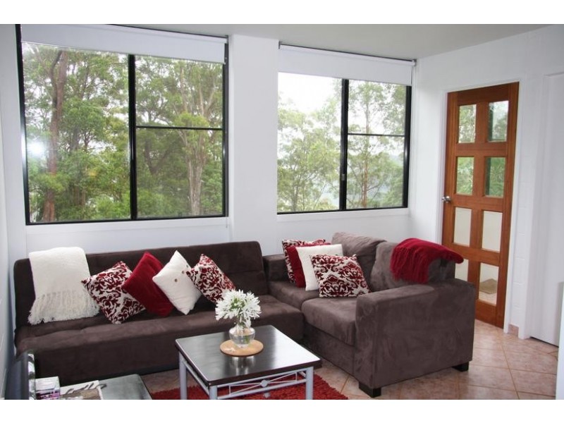 52 Mapleton Falls Rd, Mapleton QLD 4560