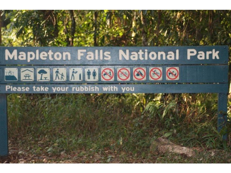 52 Mapleton Falls Rd, Mapleton QLD 4560