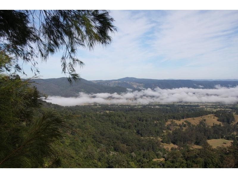 52 Mapleton Falls Rd, Mapleton QLD 4560