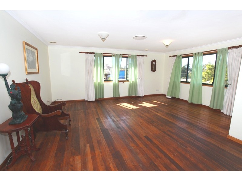 9 Barwood Court, Nambour QLD 4560