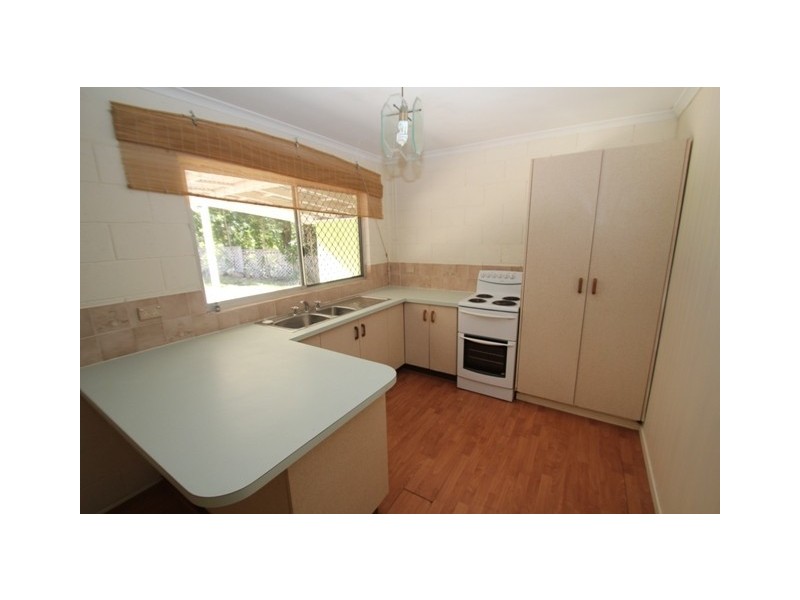 2/14 Rifle Range Road, Nambour QLD 4560