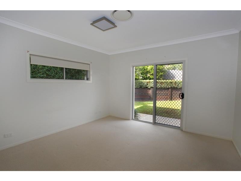 4 Paynters Pocket Ave, Palmwoods QLD 4555