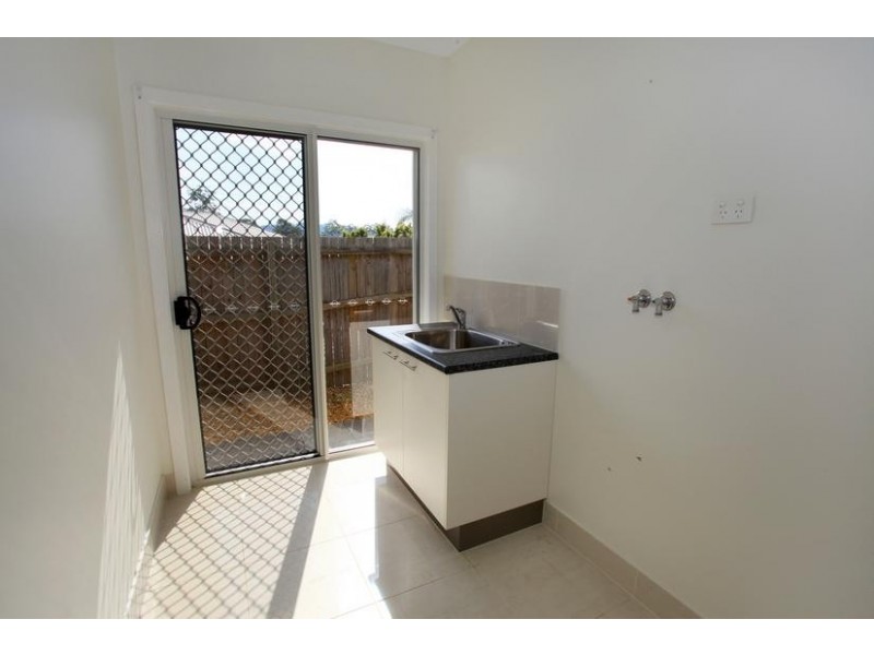 4 Paynters Pocket Ave, Palmwoods QLD 4555