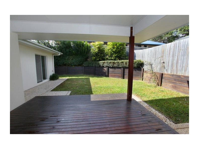 4 Paynters Pocket Ave, Palmwoods QLD 4555