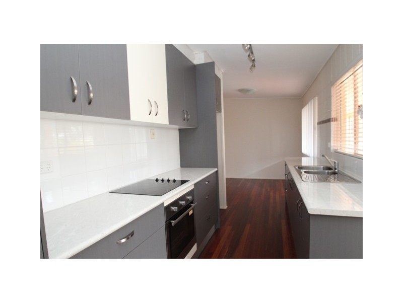 Chevallum QLD 4555