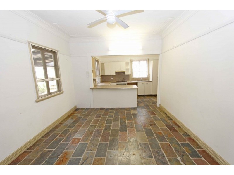 150 Howard Street, Nambour QLD 4560