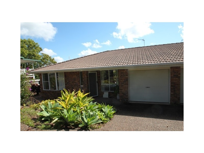 1/5 Glenbrook Drive, Nambour QLD 4560