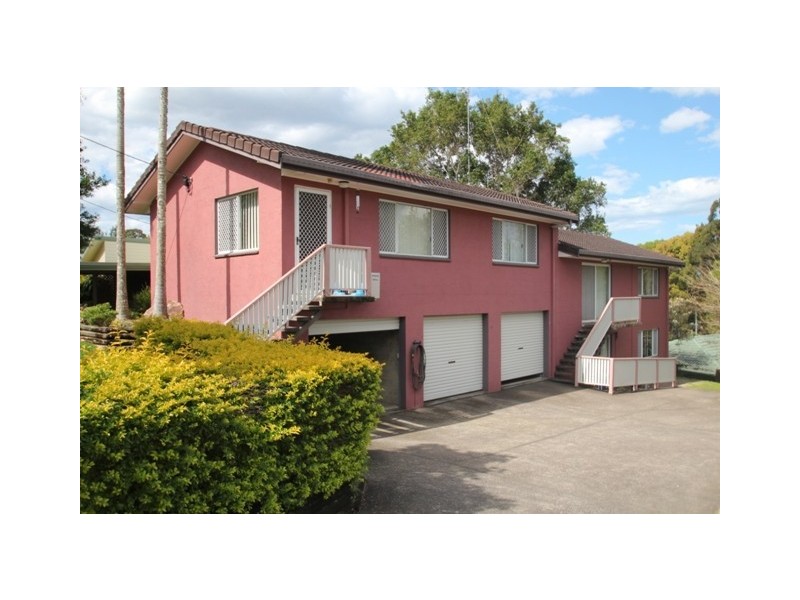 2/7 Bradley Street, Nambour QLD 4560