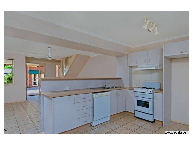 5/9 Mary street, Nambour QLD 4560