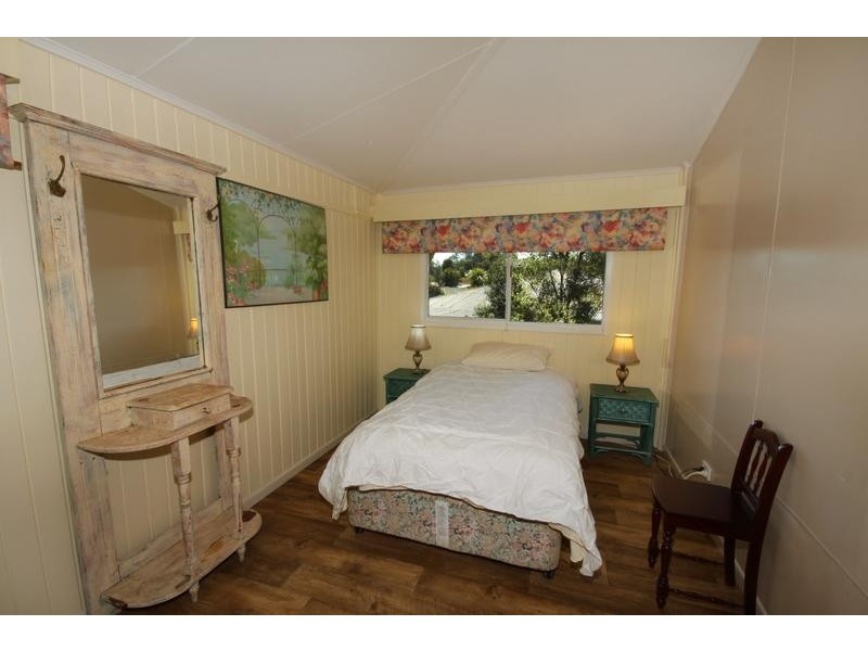 79 Flaxton Drive, Mapleton QLD 4560