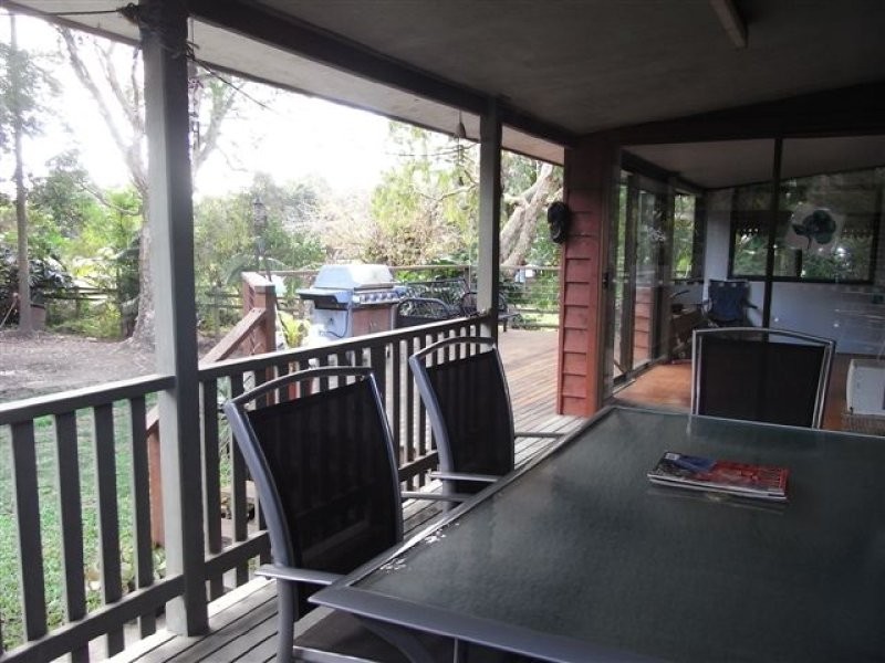 3 Corlis Ave, Eudlo QLD 4554