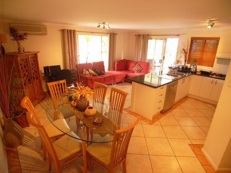 16 Wells Street, Palmwoods QLD 4555