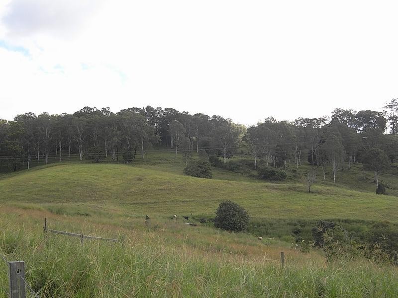 522 Hunchy Road, Hunchy QLD 4555