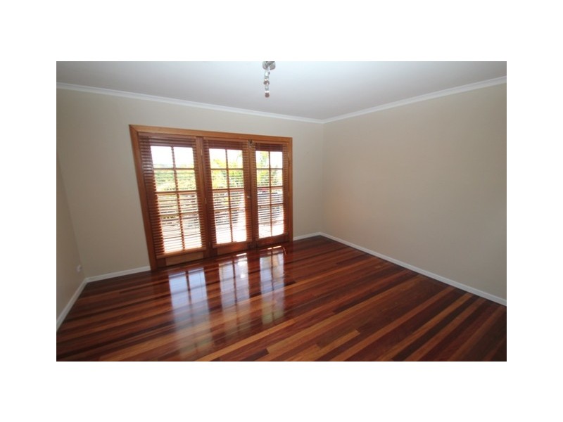 93 Perwillowen Rd, Burnside QLD 4560