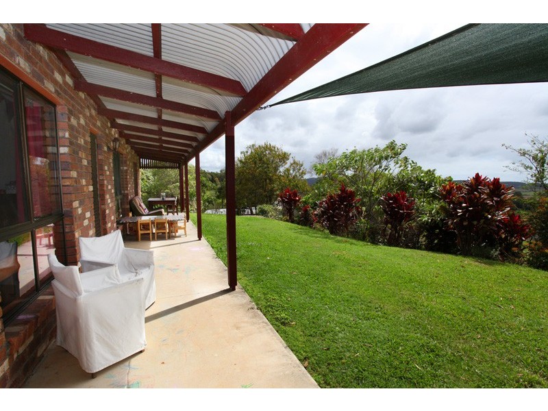 84 Thomson Valley Rd, Valdora QLD 4561