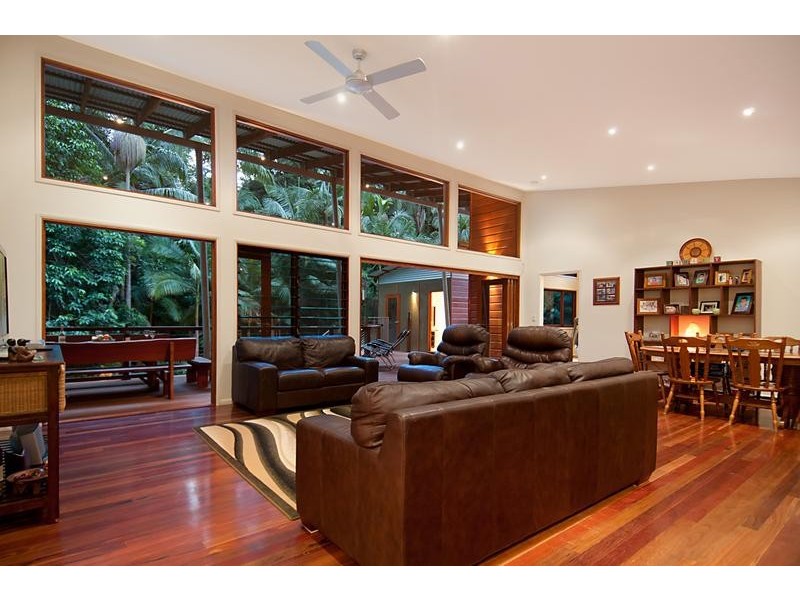 42 Mapleton Forest Rd, Mapleton QLD 4560