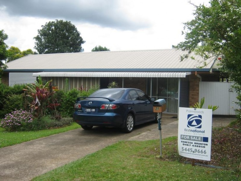 21 Roberts St, Palmwoods QLD 4555