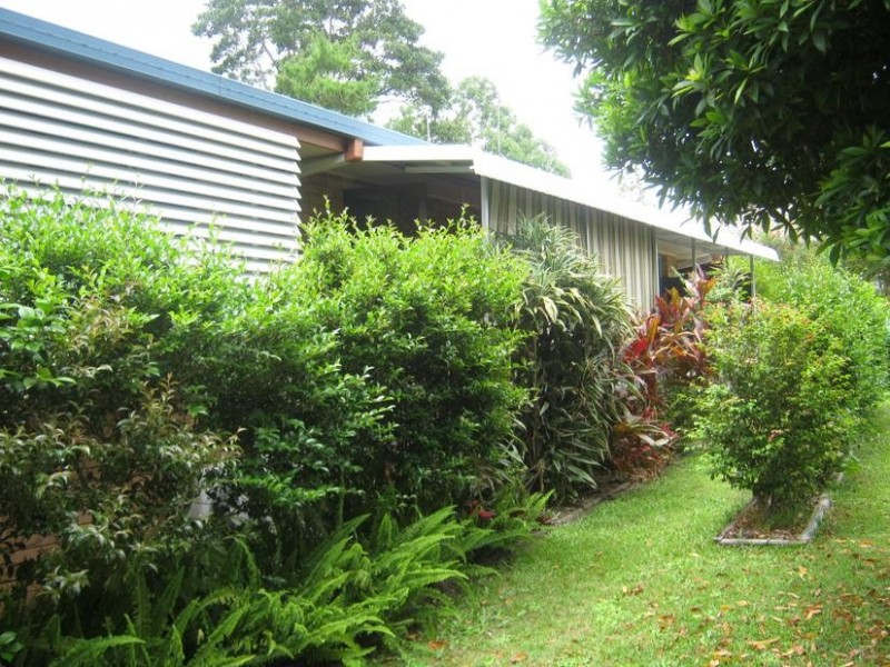 21 Roberts St, Palmwoods QLD 4555