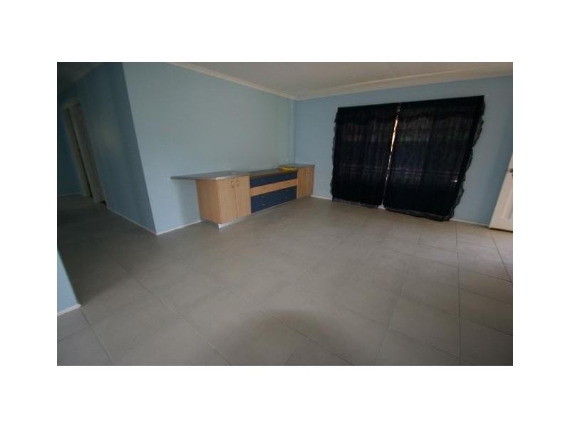 4 Bonney Street, Nambour QLD 4560