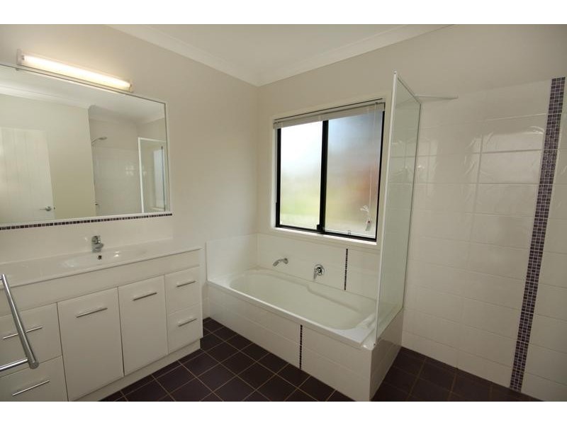 3 Dunnart Court, Burnside QLD 4560