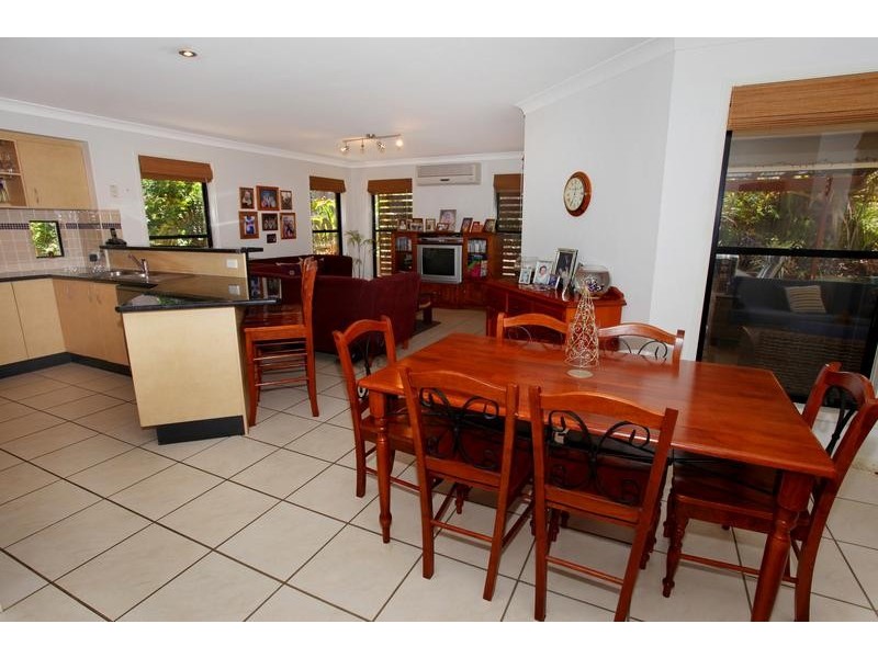 20 Petigrain Avenue, Palmwoods QLD 4555