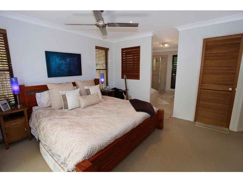 20 Petigrain Avenue, Palmwoods QLD 4555