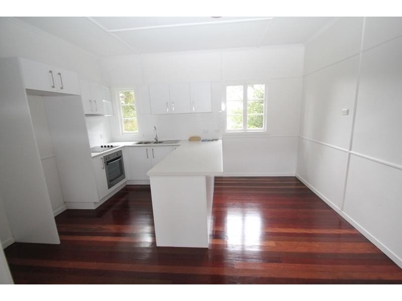 32 Oxleigh Crescent, Nambour QLD 4560