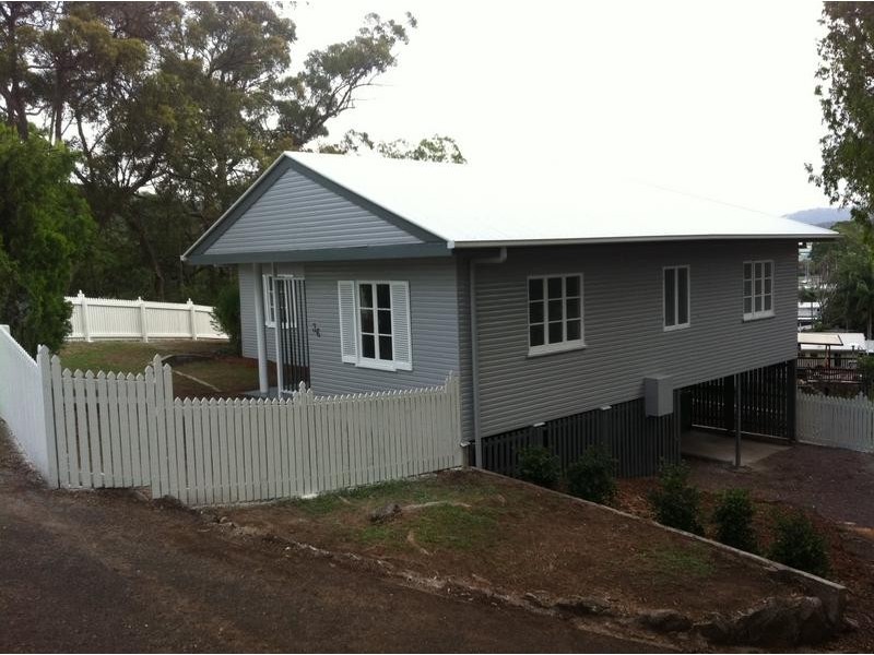 34-36 Oxleigh Crescent, Nambour QLD 4560