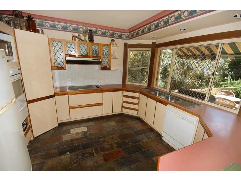 2 Taronga St, Palmwoods QLD 4555