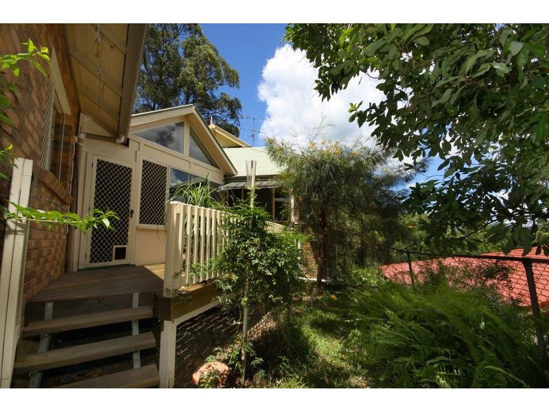 2 Taronga St, Palmwoods QLD 4555