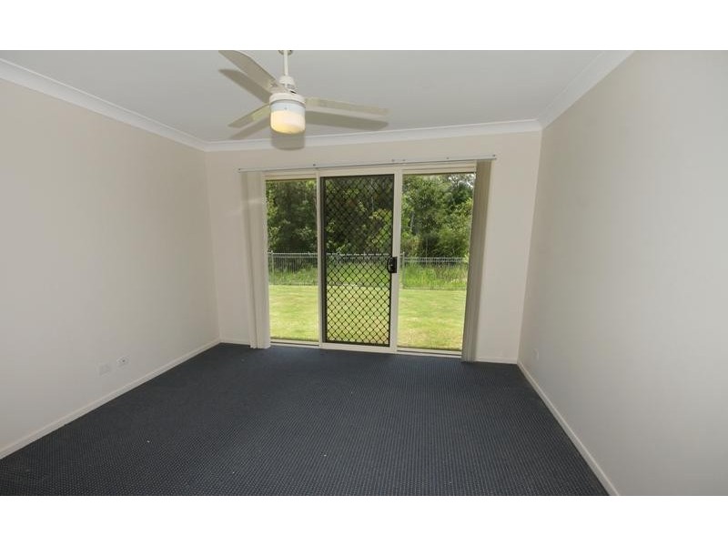5 Pollys Place, Nambour QLD 4560