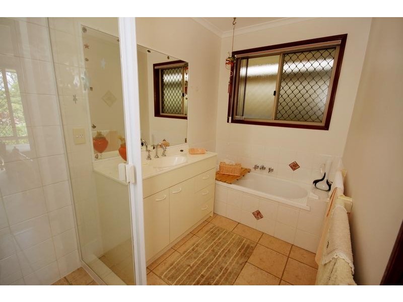 134 Shamley Heath Rd, Kureelpa QLD 4560